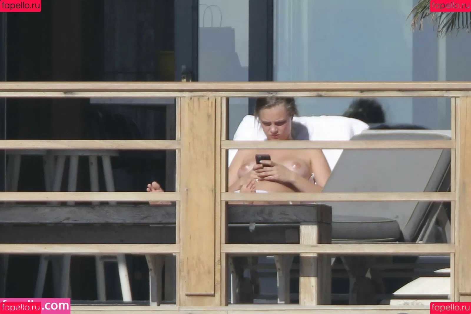 Cara Delevingne / caradelevingne Onlyfans Photo Gallery 