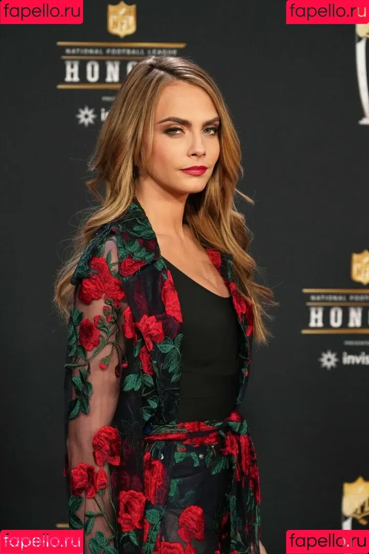 Cara Delevingne / caradelevingne Onlyfans Photo Gallery 