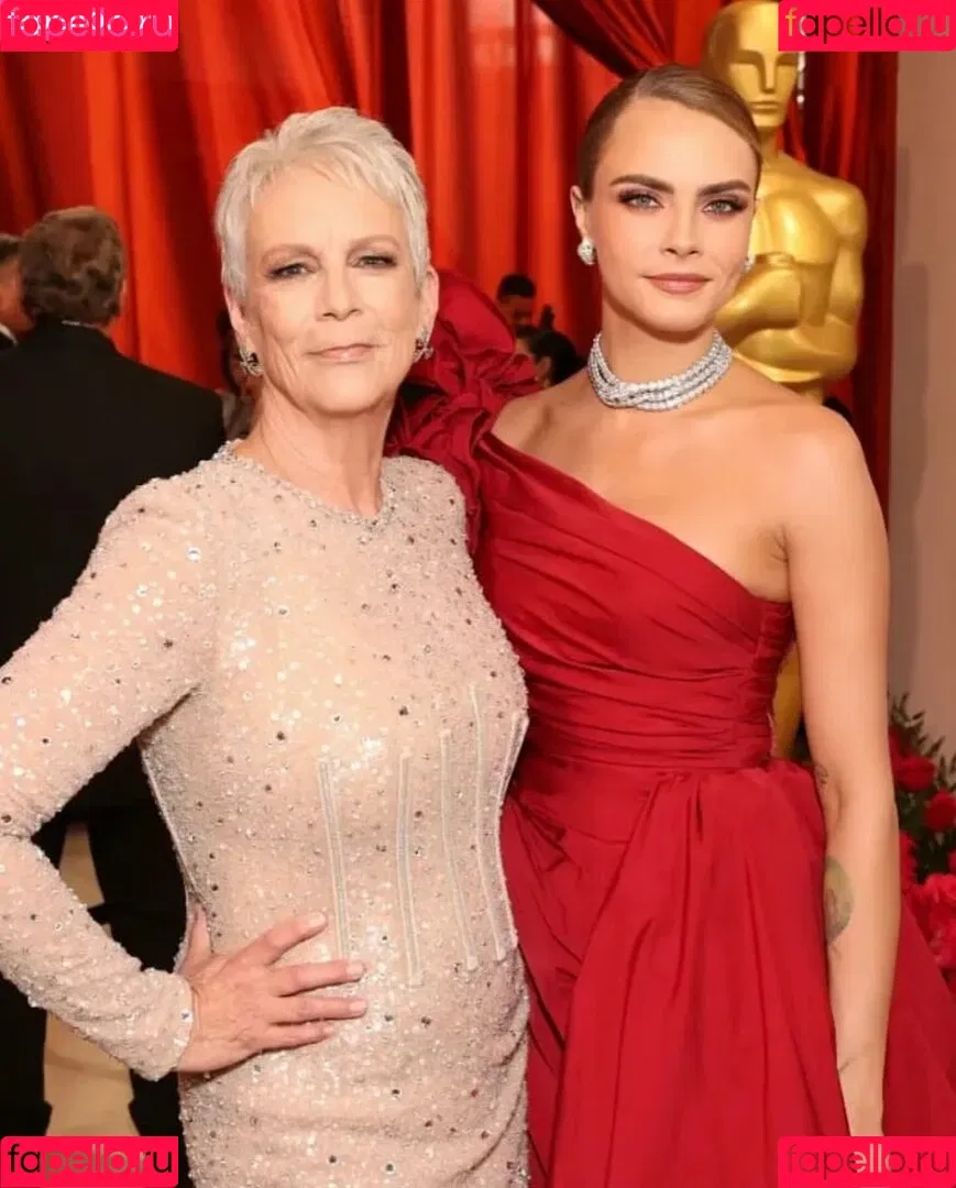 Cara Delevingne / caradelevingne Onlyfans Photo Gallery 