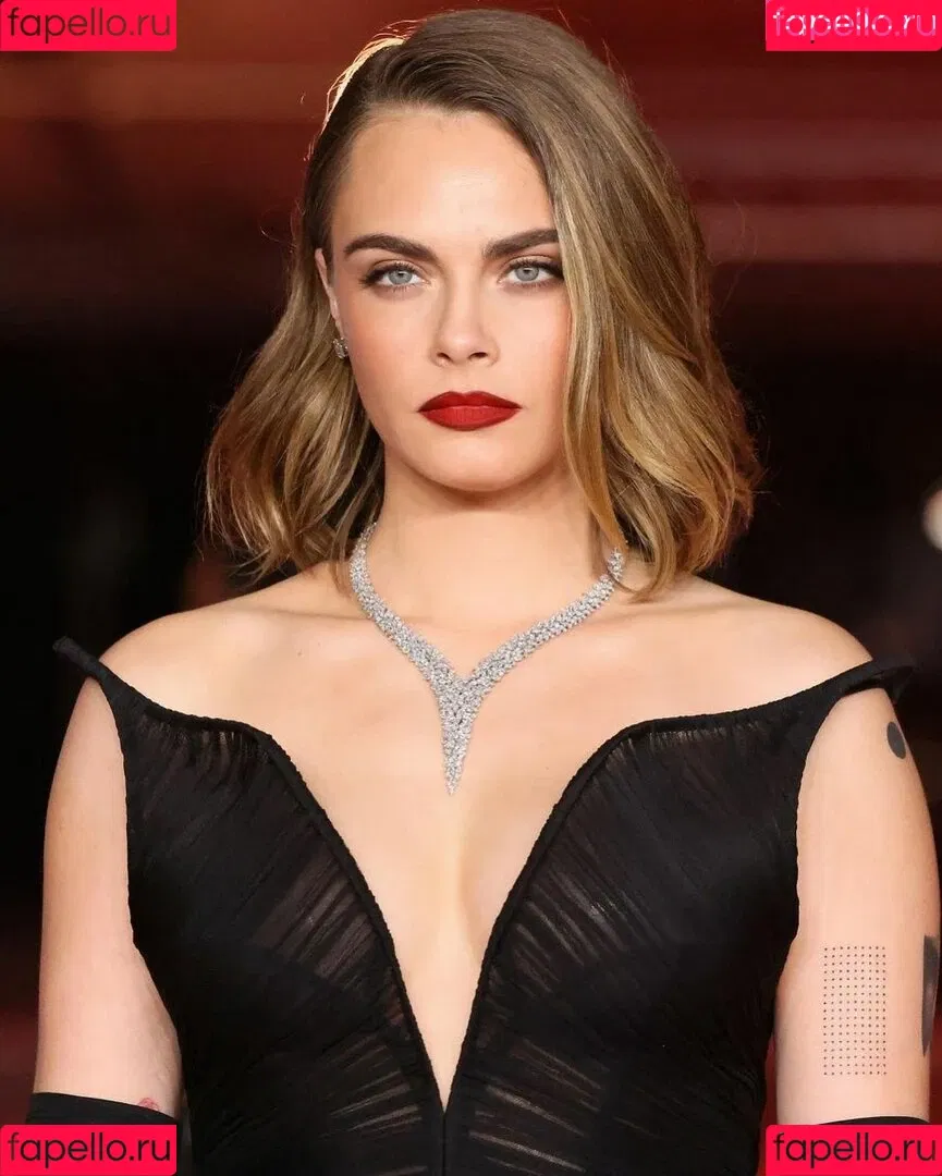 Cara Delevingne / caradelevingne Onlyfans Photo Gallery 