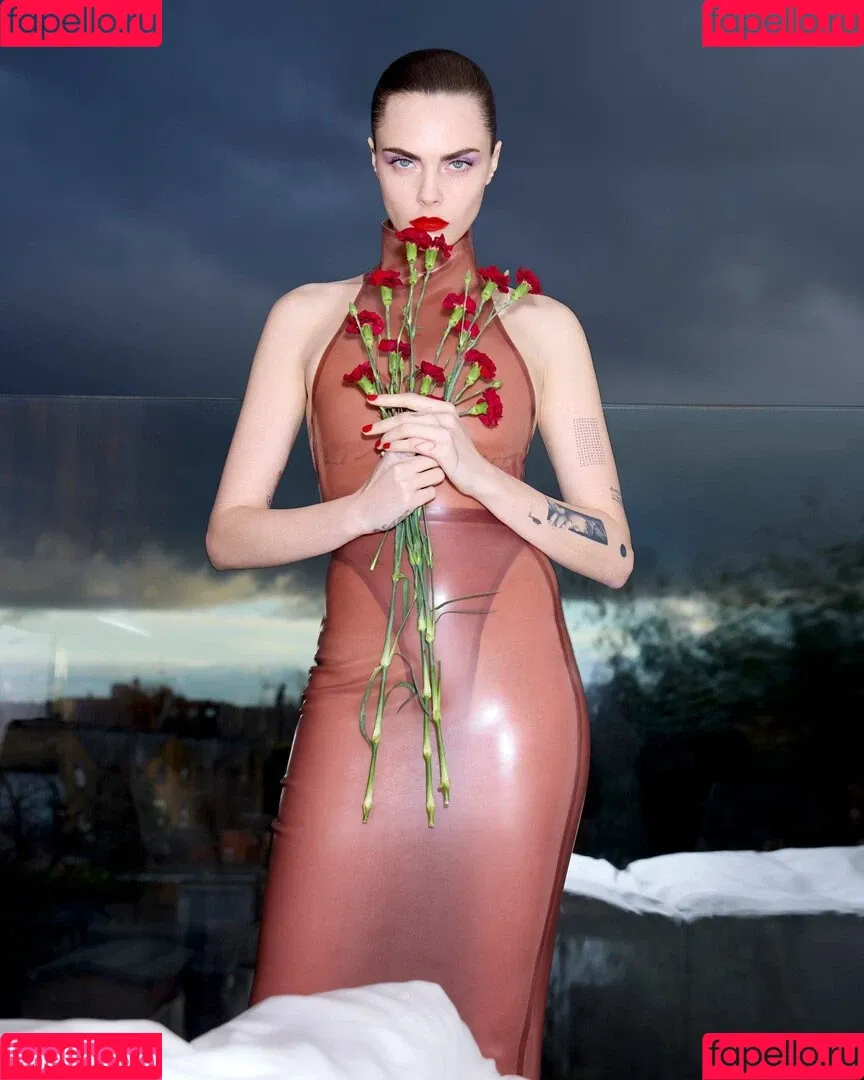 Cara Delevingne / caradelevingne Onlyfans Photo Gallery 
