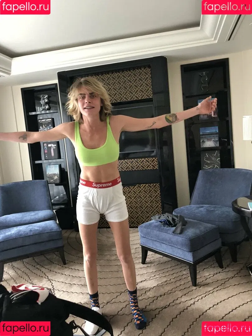 Cara Delevingne / caradelevingne Onlyfans Photo Gallery 