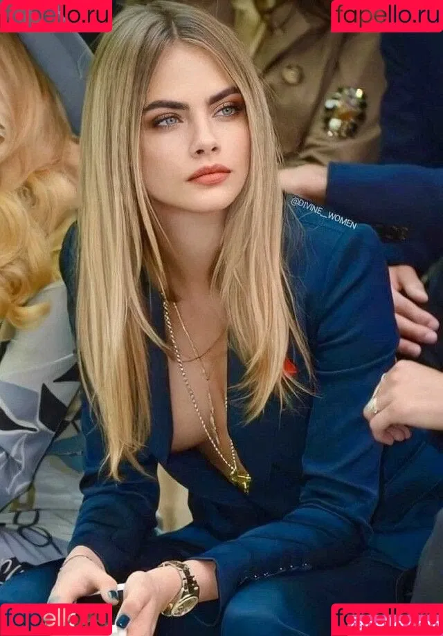 Cara Delevingne / caradelevingne Onlyfans Photo Gallery 