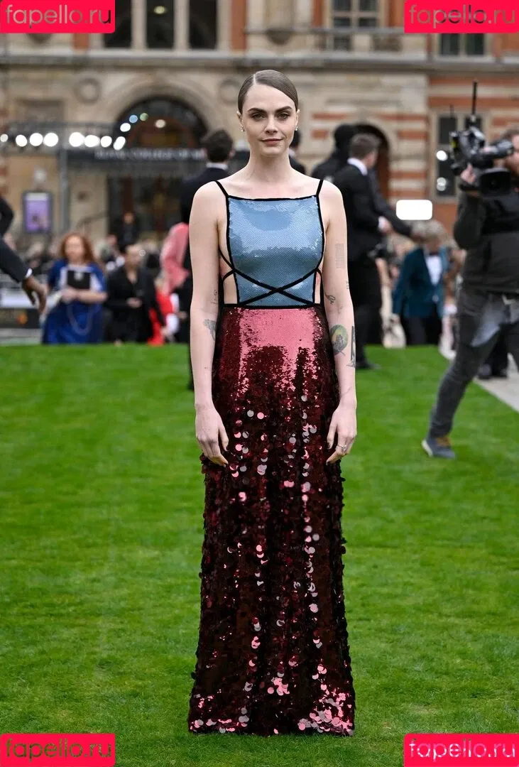 Cara Delevingne / caradelevingne Onlyfans Photo Gallery 