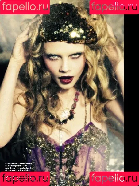 Cara Delevingne / caradelevingne Onlyfans Photo Gallery 