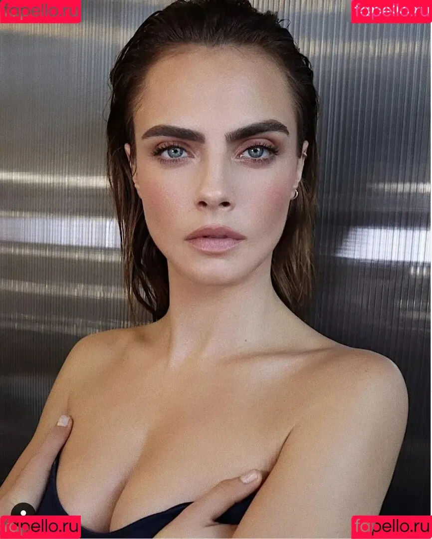 Cara Delevingne / caradelevingne Onlyfans Photo Gallery 