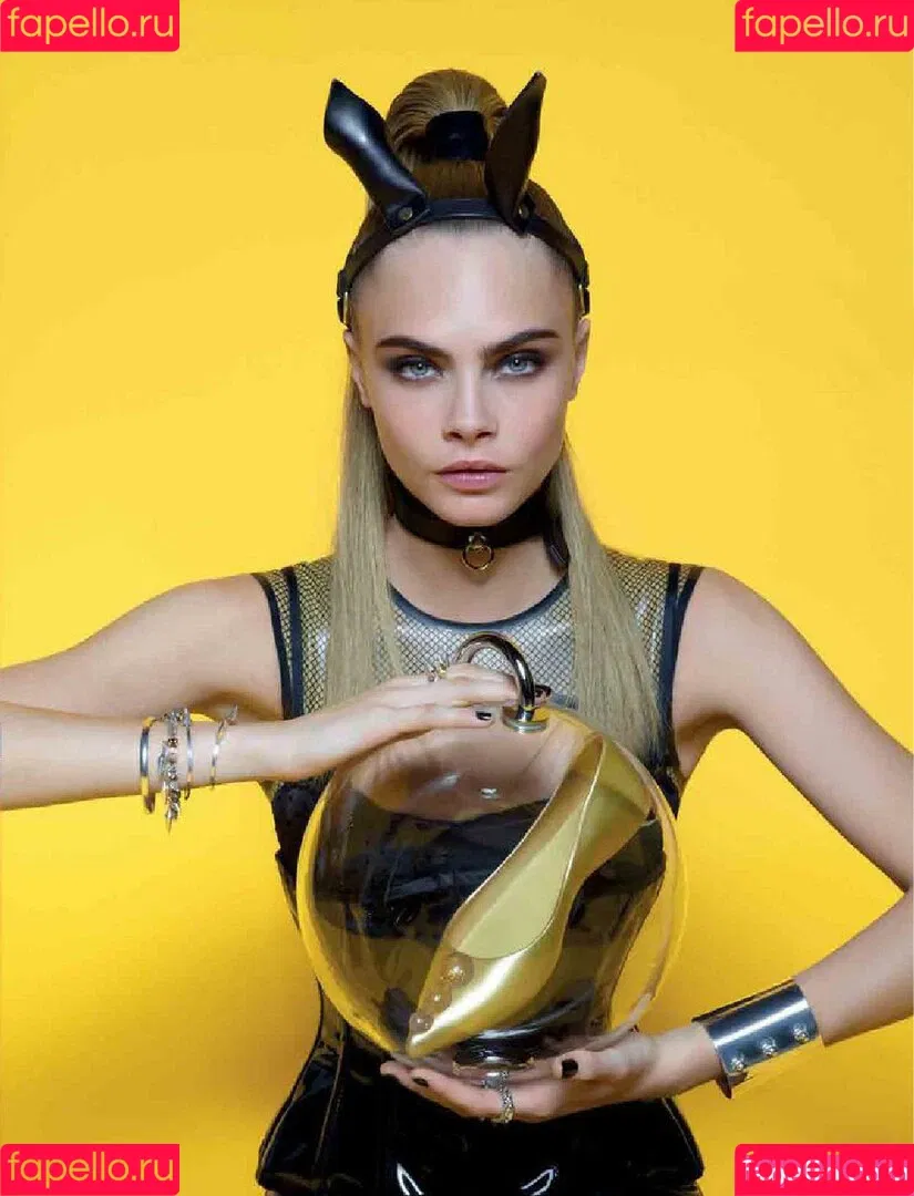 Cara Delevingne / caradelevingne Onlyfans Photo Gallery 