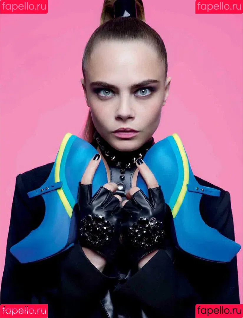 Cara Delevingne / caradelevingne Onlyfans Photo Gallery 