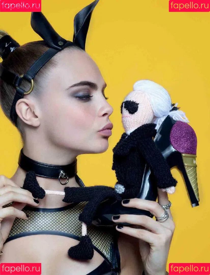 Cara Delevingne / caradelevingne Onlyfans Photo Gallery 