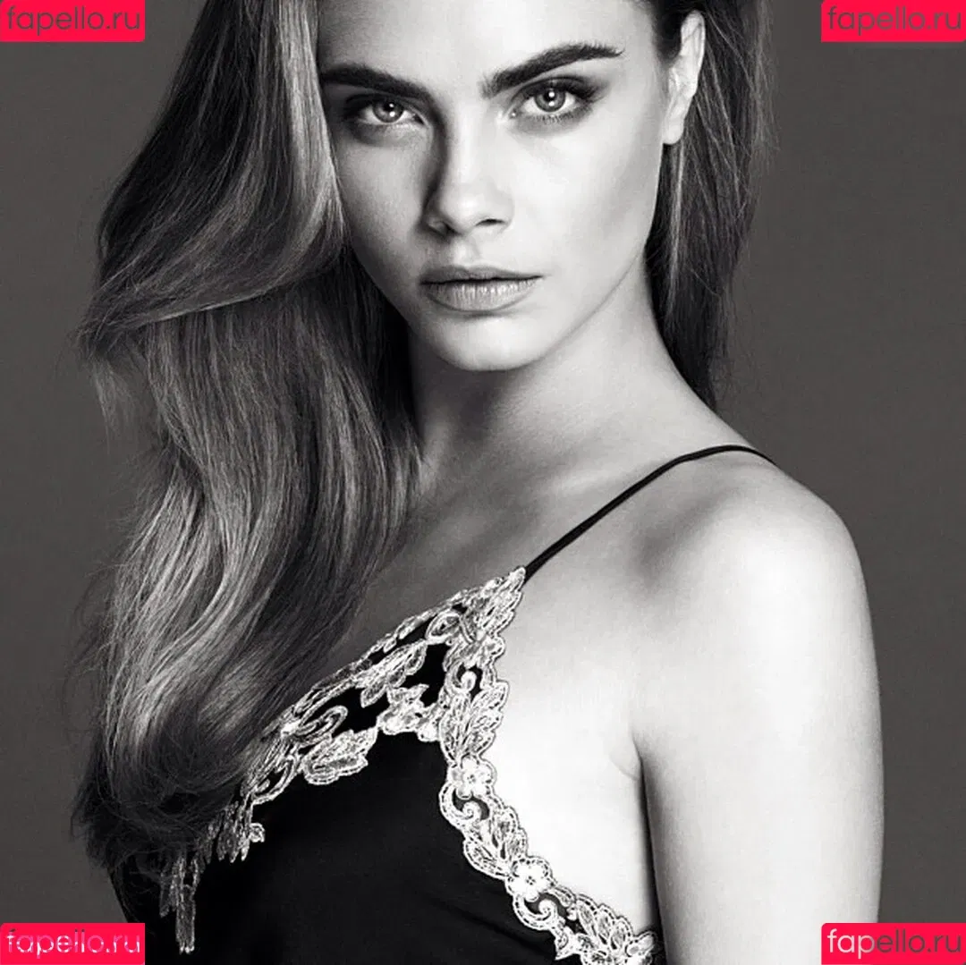 Cara Delevingne / caradelevingne Onlyfans Photo Gallery 
