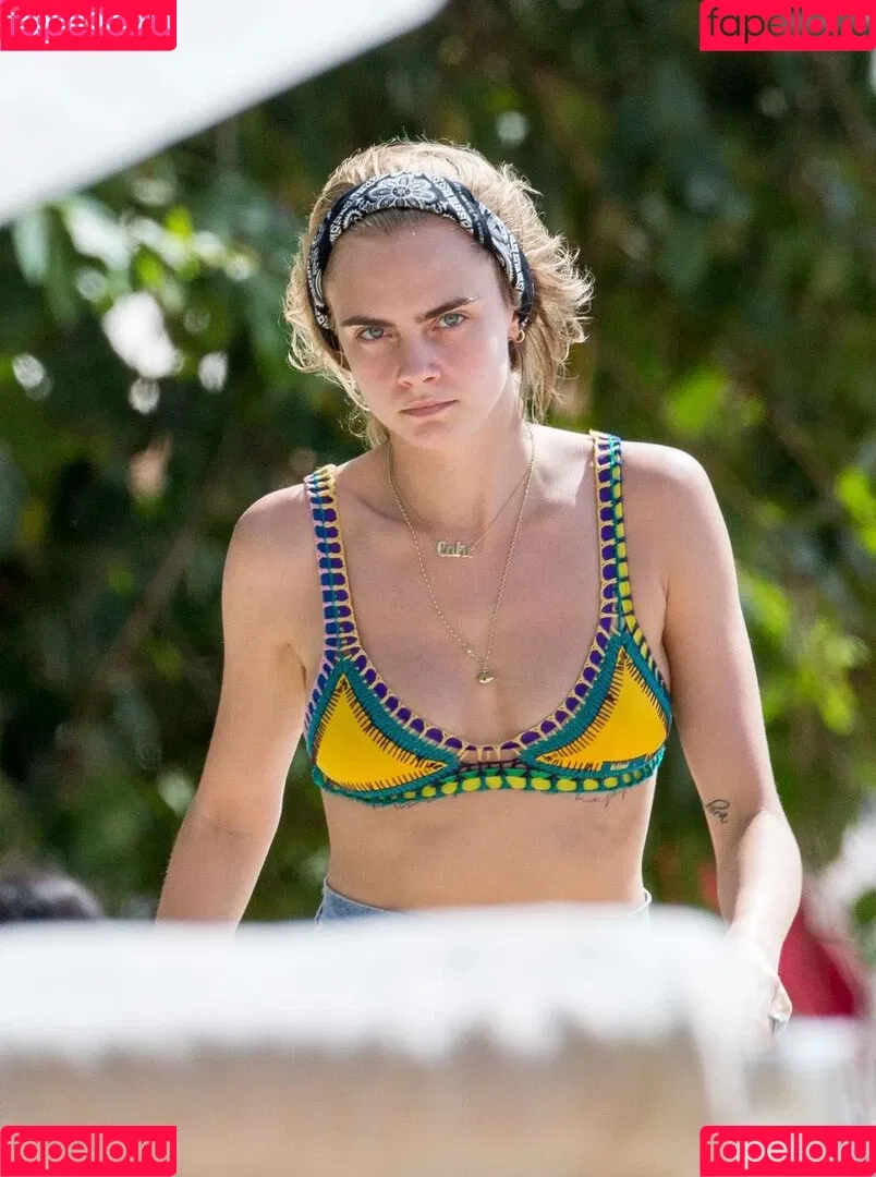 Cara Delevingne / caradelevingne Onlyfans Photo Gallery 