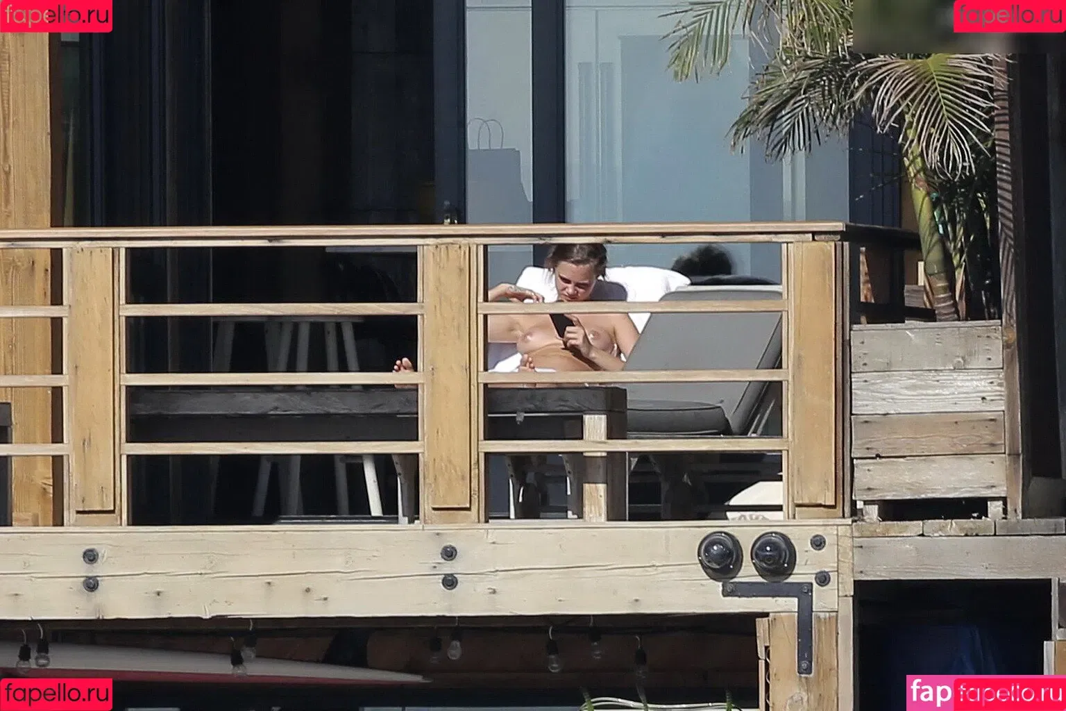 Cara Delevingne / caradelevingne Onlyfans Photo Gallery 