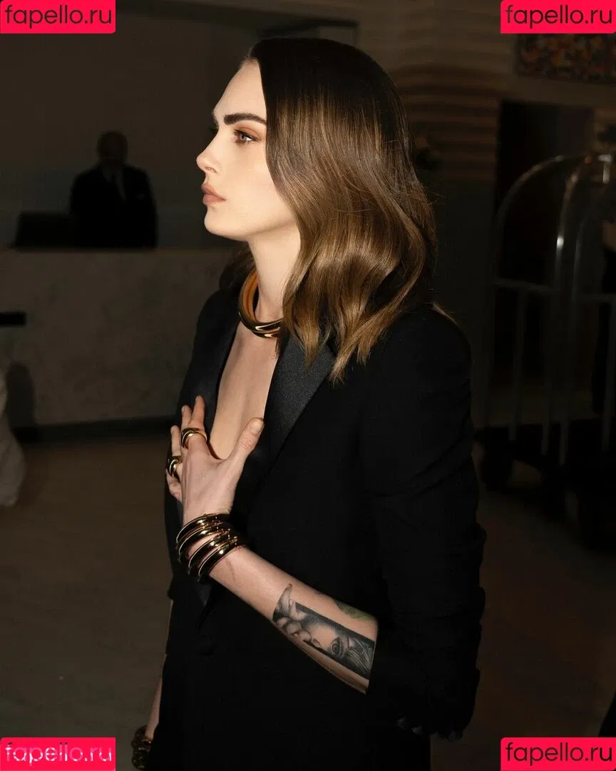 Cara Delevingne / caradelevingne Onlyfans Photo Gallery 