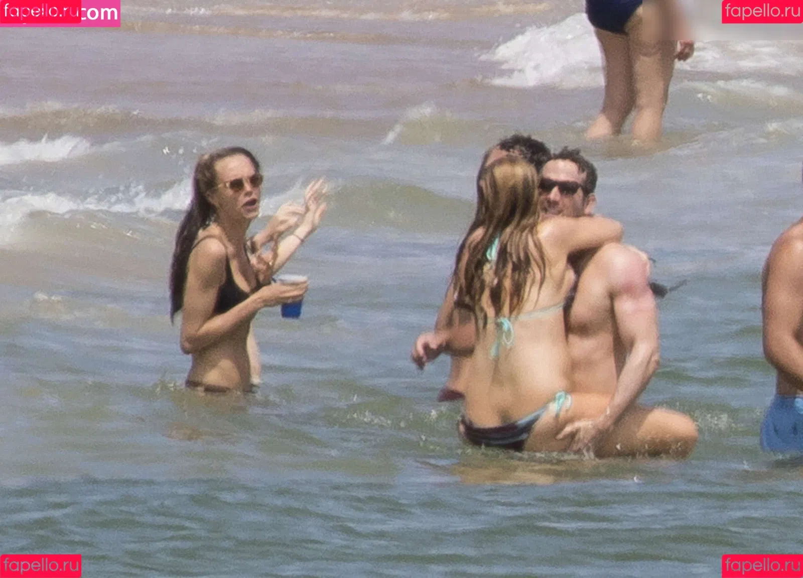 Cara Delevingne / caradelevingne Onlyfans Photo Gallery 