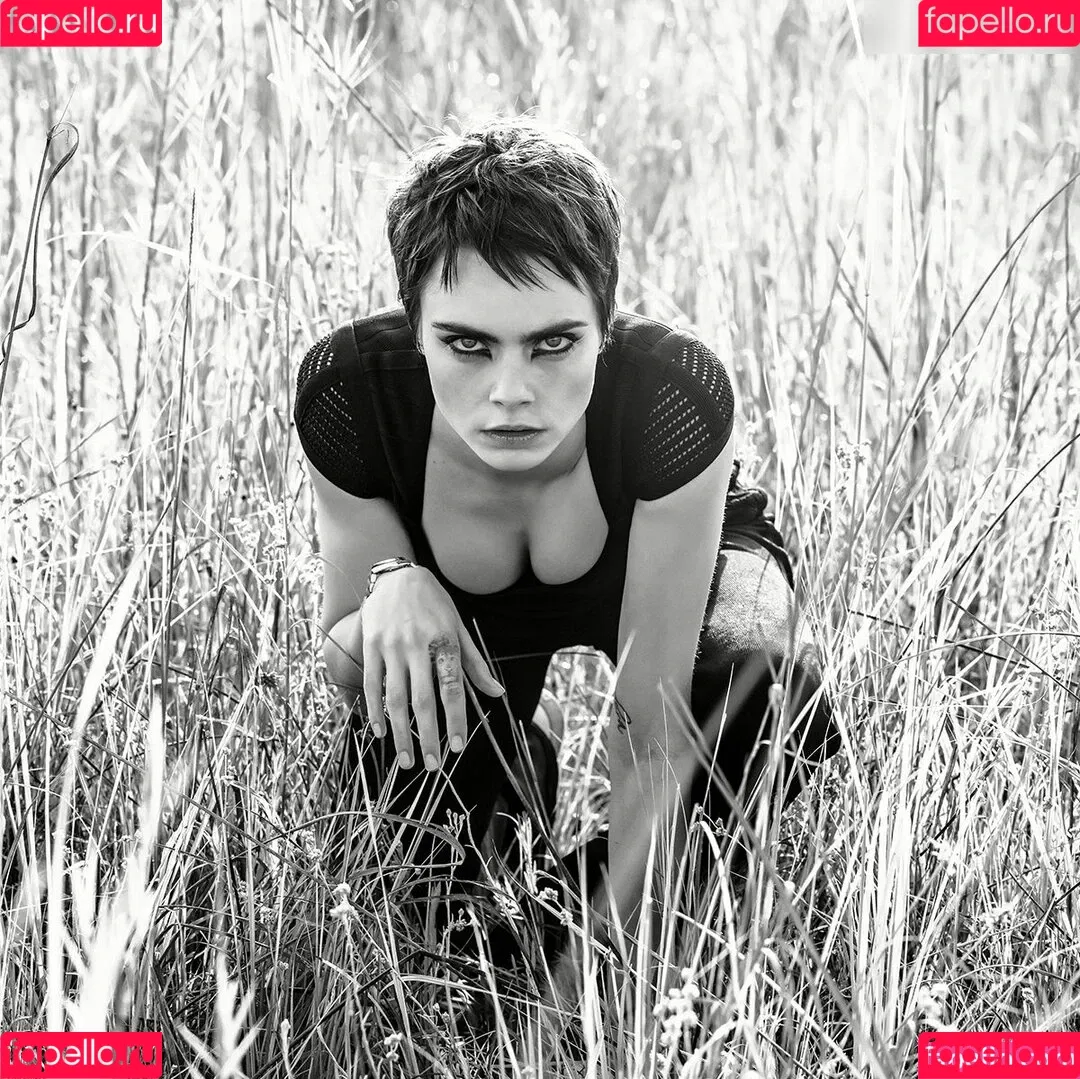 Cara Delevingne / caradelevingne Onlyfans Photo Gallery 