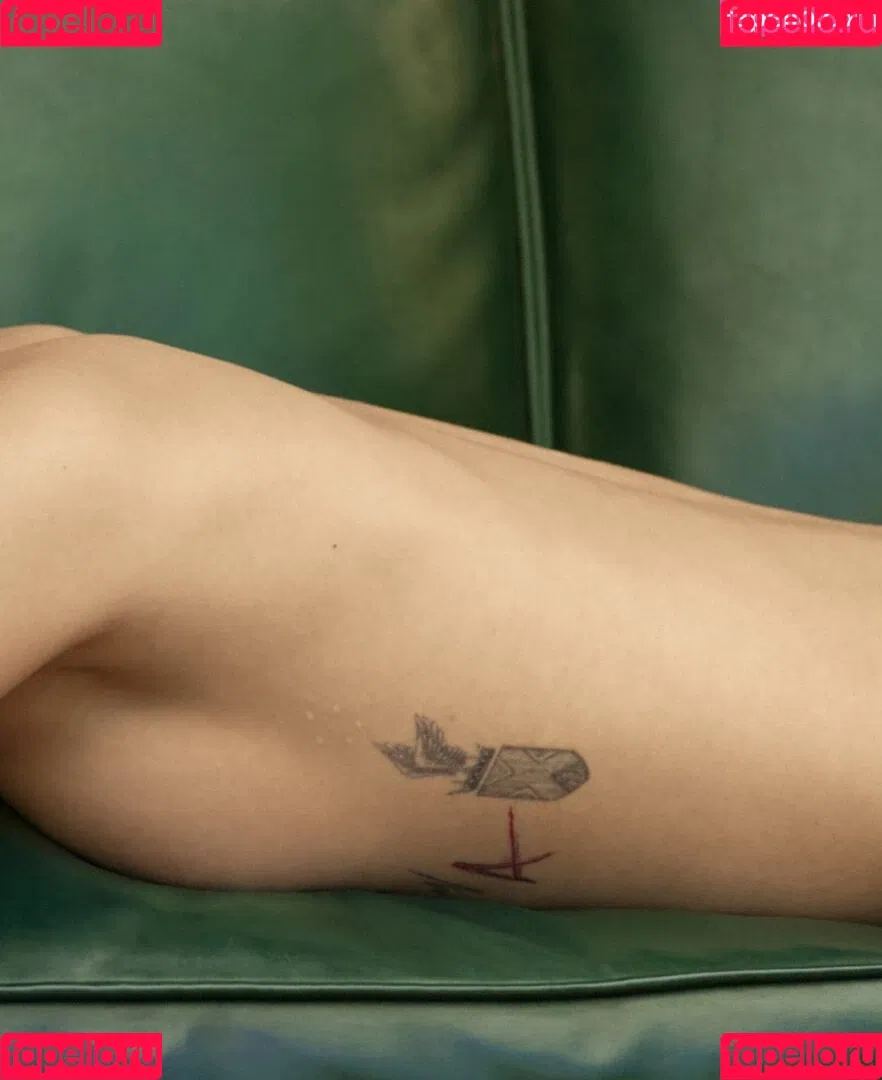 Cara Delevingne / caradelevingne Onlyfans Photo Gallery 