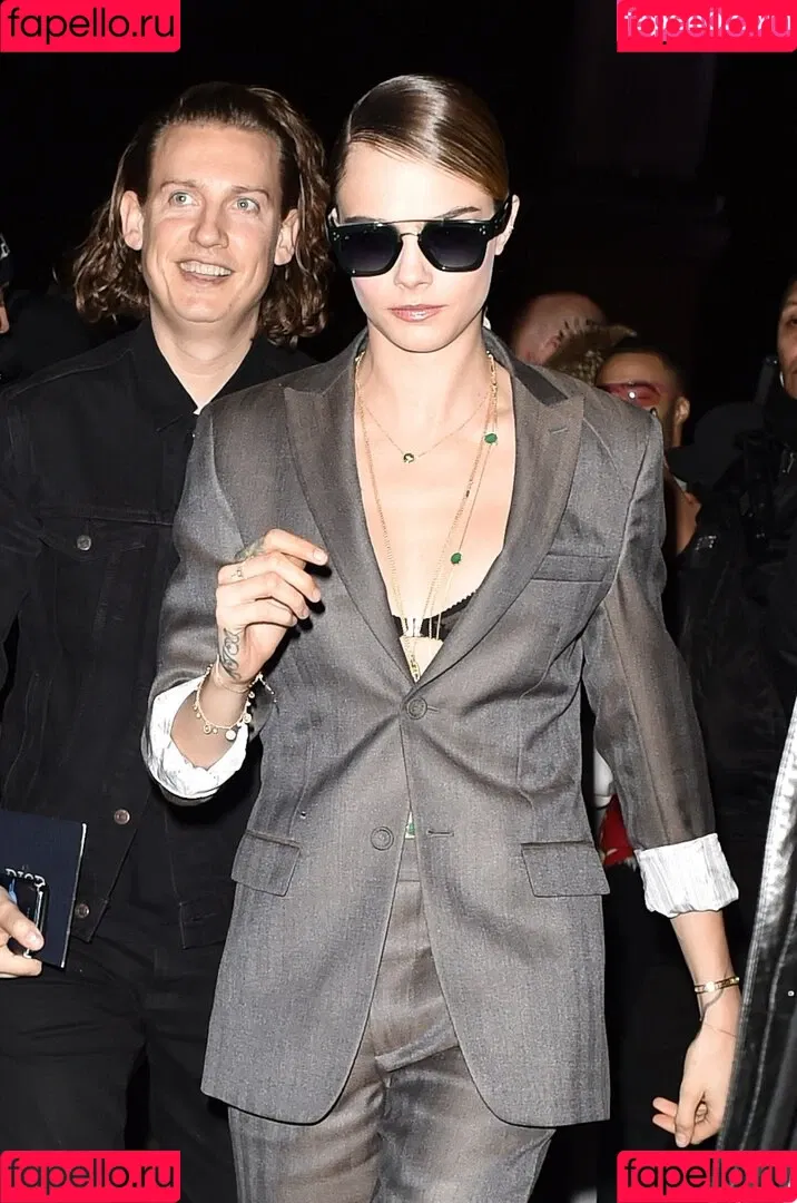 Cara Delevingne / caradelevingne Onlyfans Photo Gallery 