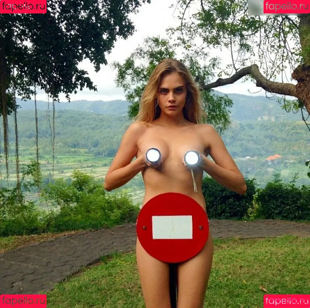 Cara Delevingne / caradelevingne Onlyfans Photo Gallery 