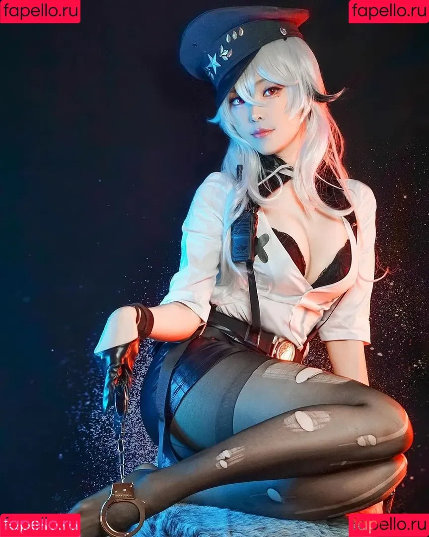 Ely Cosplay / Ely_eee / eeelyeee Onlyfans Photo Gallery 