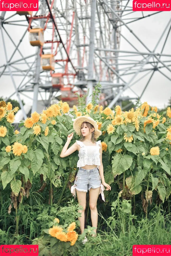 Ely Cosplay / Ely_eee / eeelyeee Onlyfans Photo Gallery 