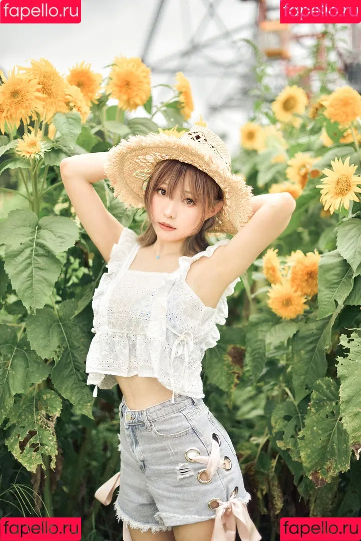 Ely Cosplay / Ely_eee / eeelyeee Onlyfans Photo Gallery 