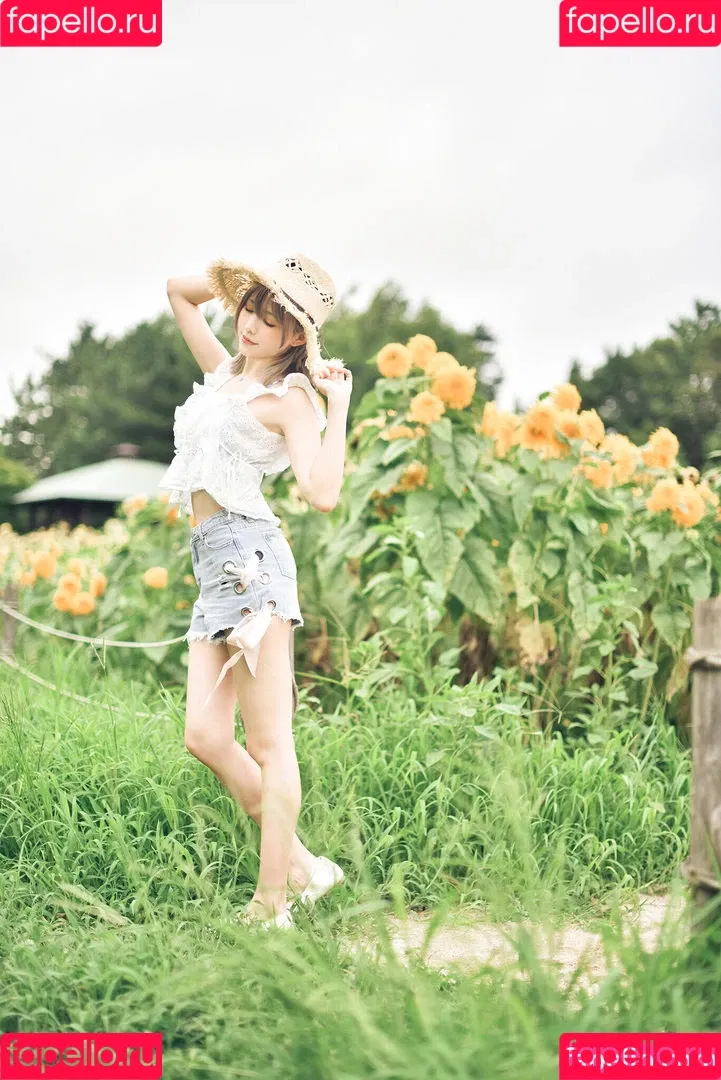 Ely Cosplay / Ely_eee / eeelyeee Onlyfans Photo Gallery 