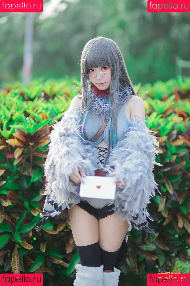 Ely Cosplay / Ely_eee / eeelyeee Onlyfans Photo Gallery 