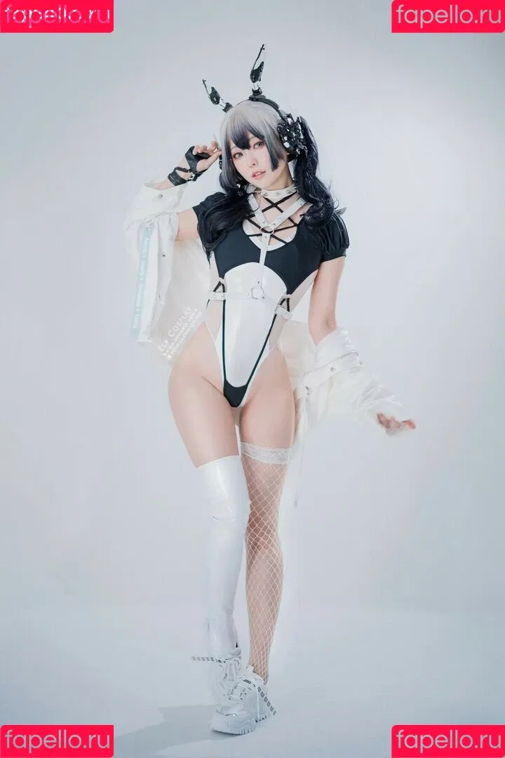 Ely Cosplay / Ely_eee / eeelyeee Onlyfans Photo Gallery 