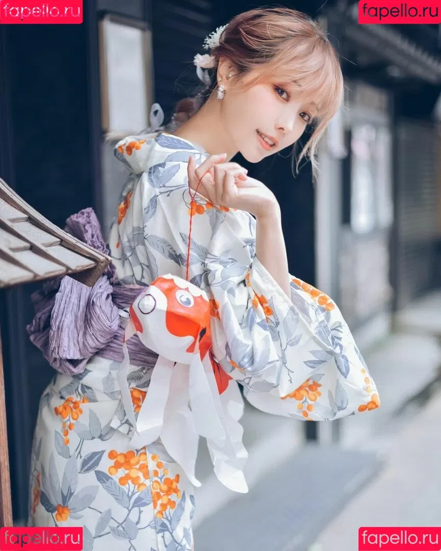 Ely Cosplay / Ely_eee / eeelyeee Onlyfans Photo Gallery 