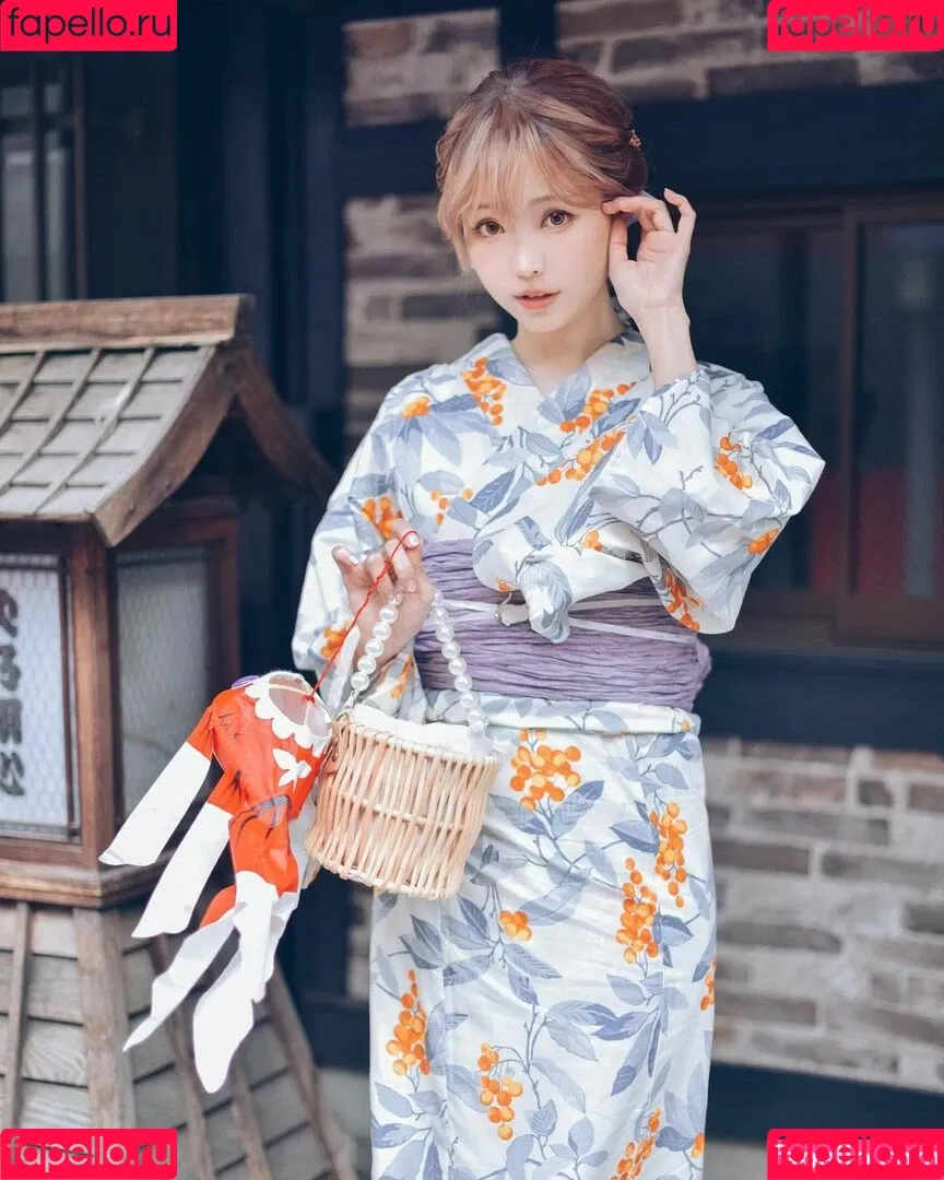 Ely Cosplay / Ely_eee / eeelyeee Onlyfans Photo Gallery 