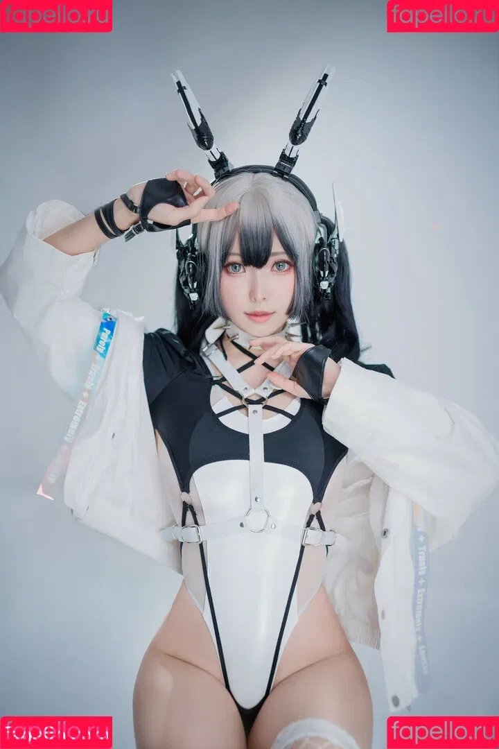 Ely Cosplay / Ely_eee / eeelyeee Onlyfans Photo Gallery 