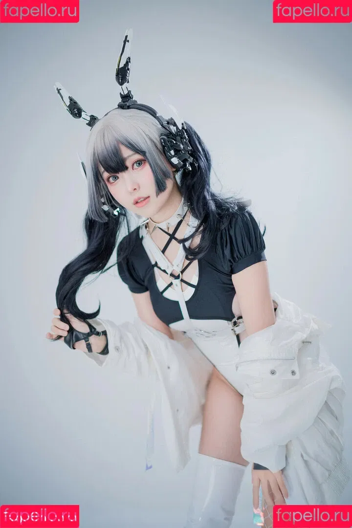 Ely Cosplay / Ely_eee / eeelyeee Onlyfans Photo Gallery 