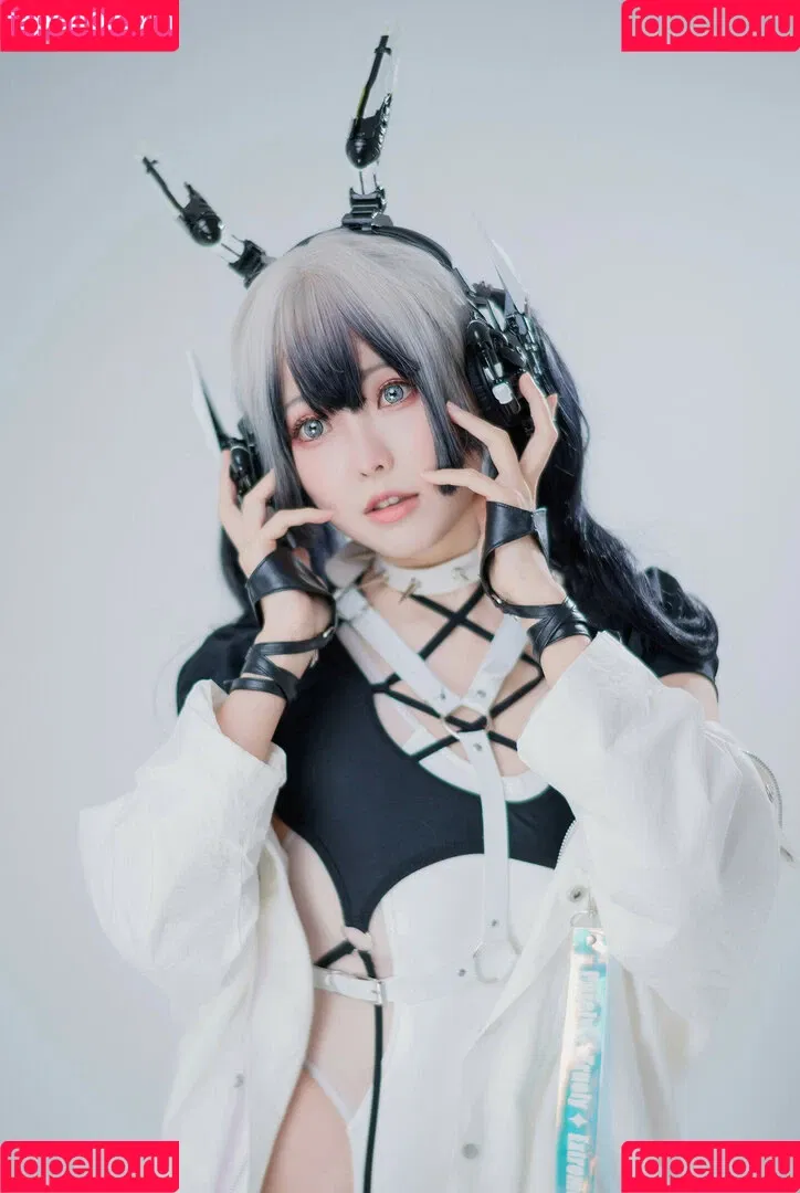 Ely Cosplay / Ely_eee / eeelyeee Onlyfans Photo Gallery 