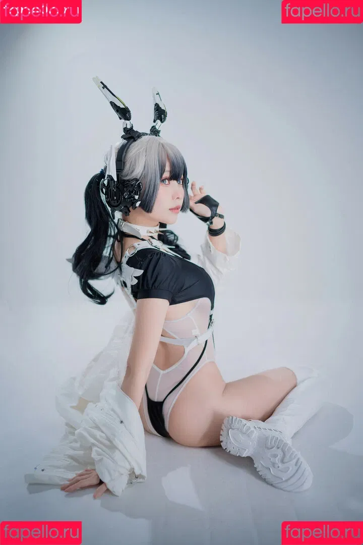 Ely Cosplay / Ely_eee / eeelyeee Onlyfans Photo Gallery 