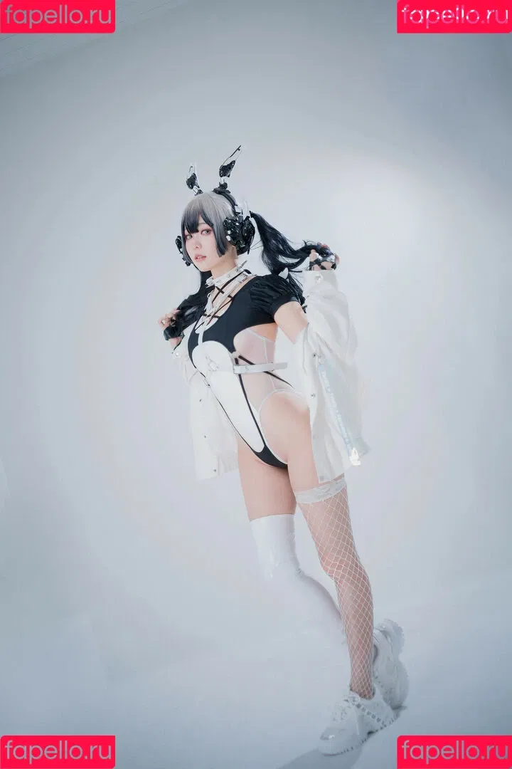 Ely Cosplay / Ely_eee / eeelyeee Onlyfans Photo Gallery 