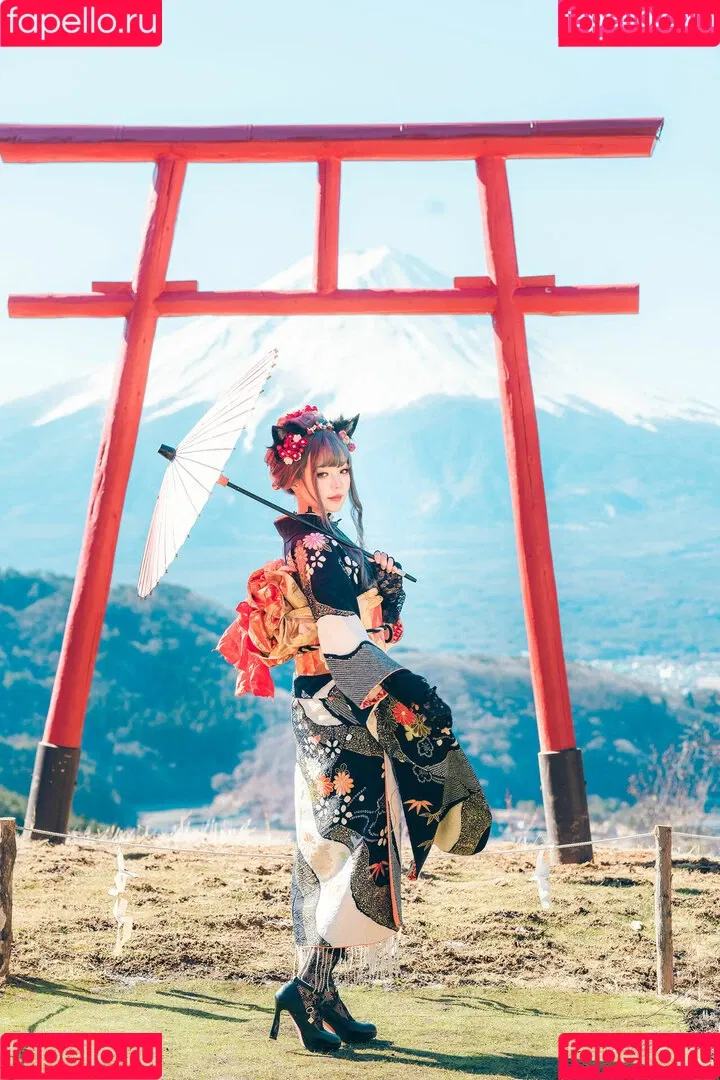 Ely Cosplay / Ely_eee / eeelyeee Onlyfans Photo Gallery 