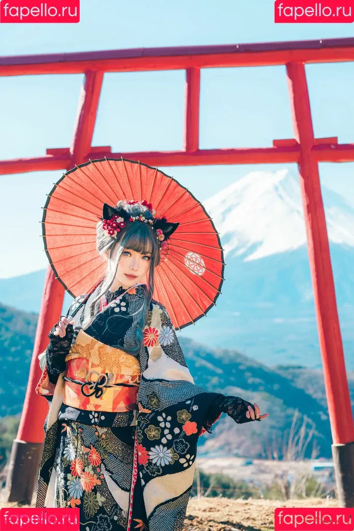 Ely Cosplay / Ely_eee / eeelyeee Onlyfans Photo Gallery 