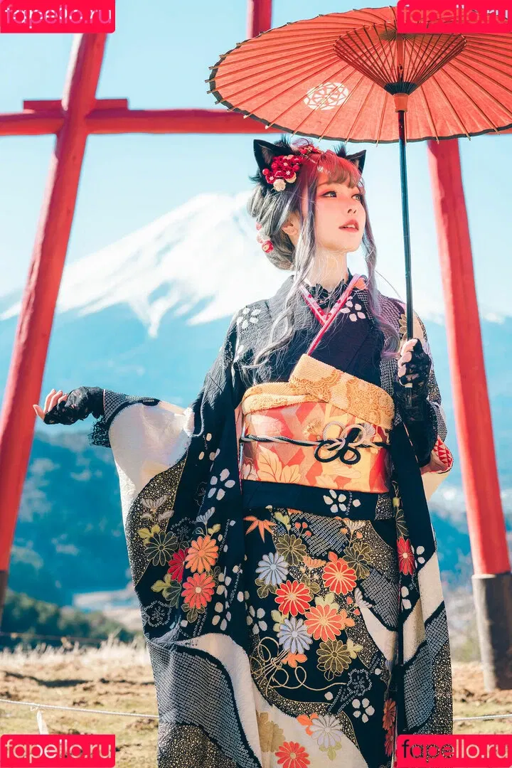 Ely Cosplay / Ely_eee / eeelyeee Onlyfans Photo Gallery 