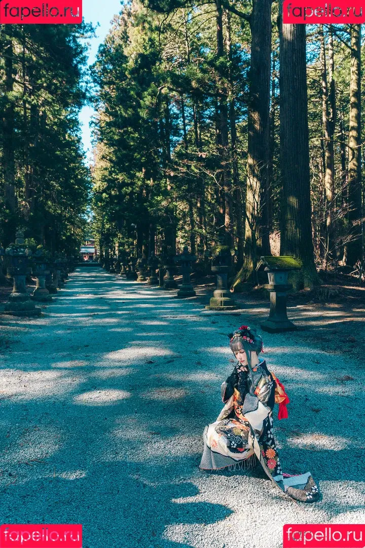 Ely Cosplay / Ely_eee / eeelyeee Onlyfans Photo Gallery 