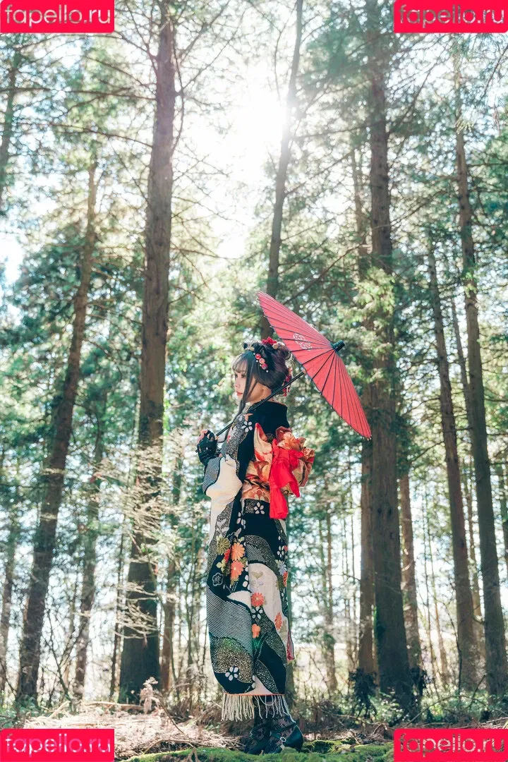 Ely Cosplay / Ely_eee / eeelyeee Onlyfans Photo Gallery 