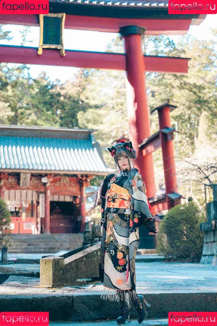 Ely Cosplay / Ely_eee / eeelyeee Onlyfans Photo Gallery 