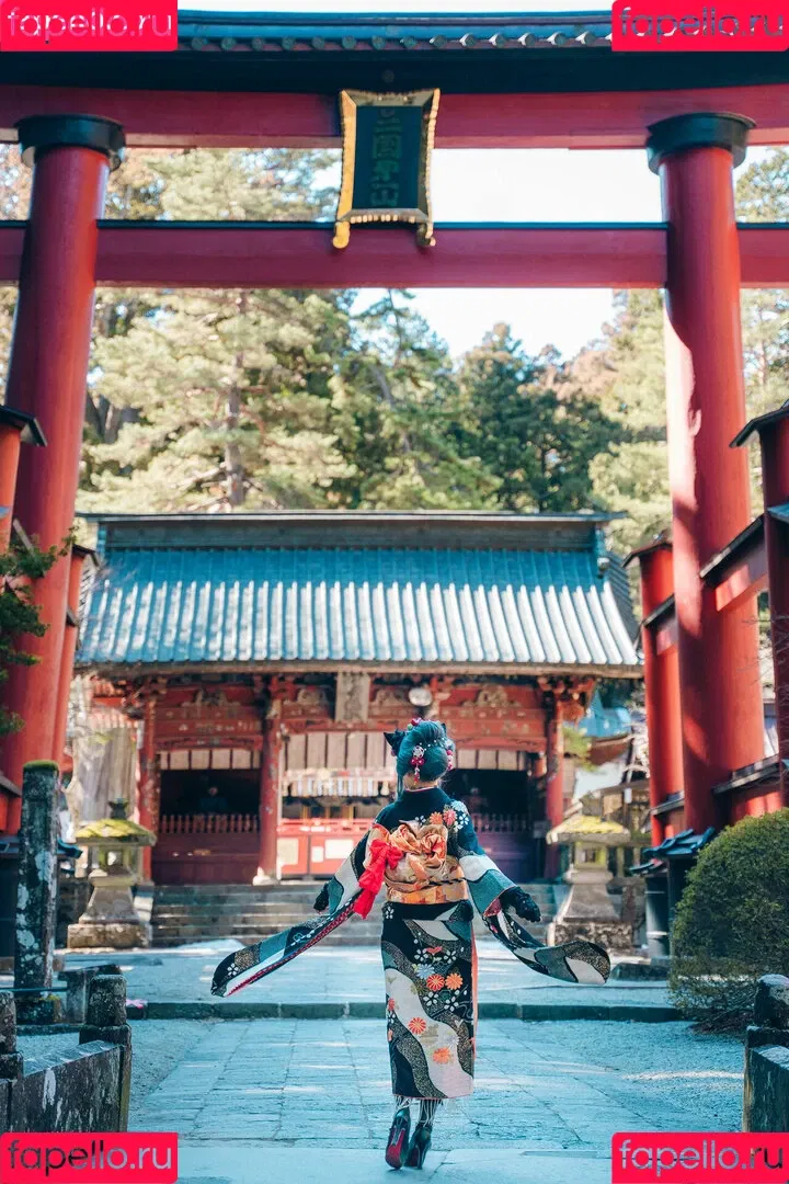 Ely Cosplay / Ely_eee / eeelyeee Onlyfans Photo Gallery 