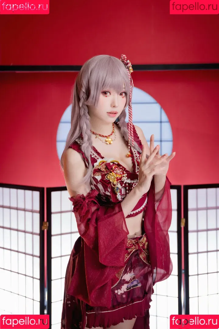 Ely Cosplay / Ely_eee / eeelyeee Onlyfans Photo Gallery 