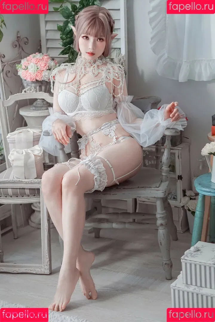 Ely Cosplay / Ely_eee / eeelyeee Onlyfans Photo Gallery 