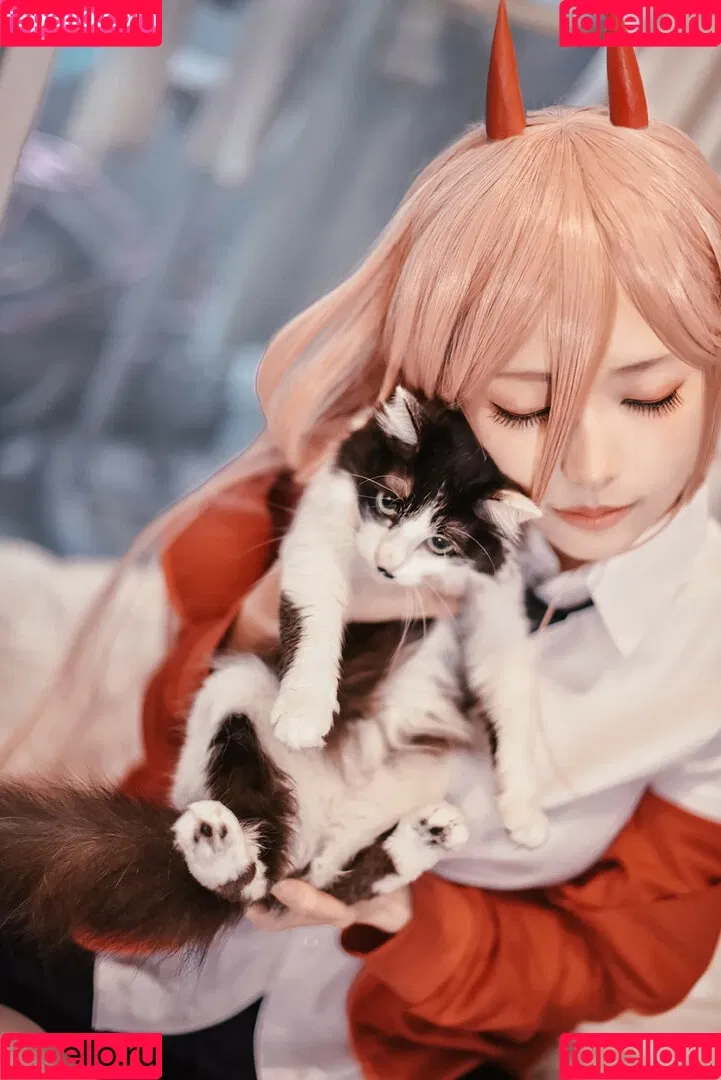 Ely Cosplay / Ely_eee / eeelyeee Onlyfans Photo Gallery 