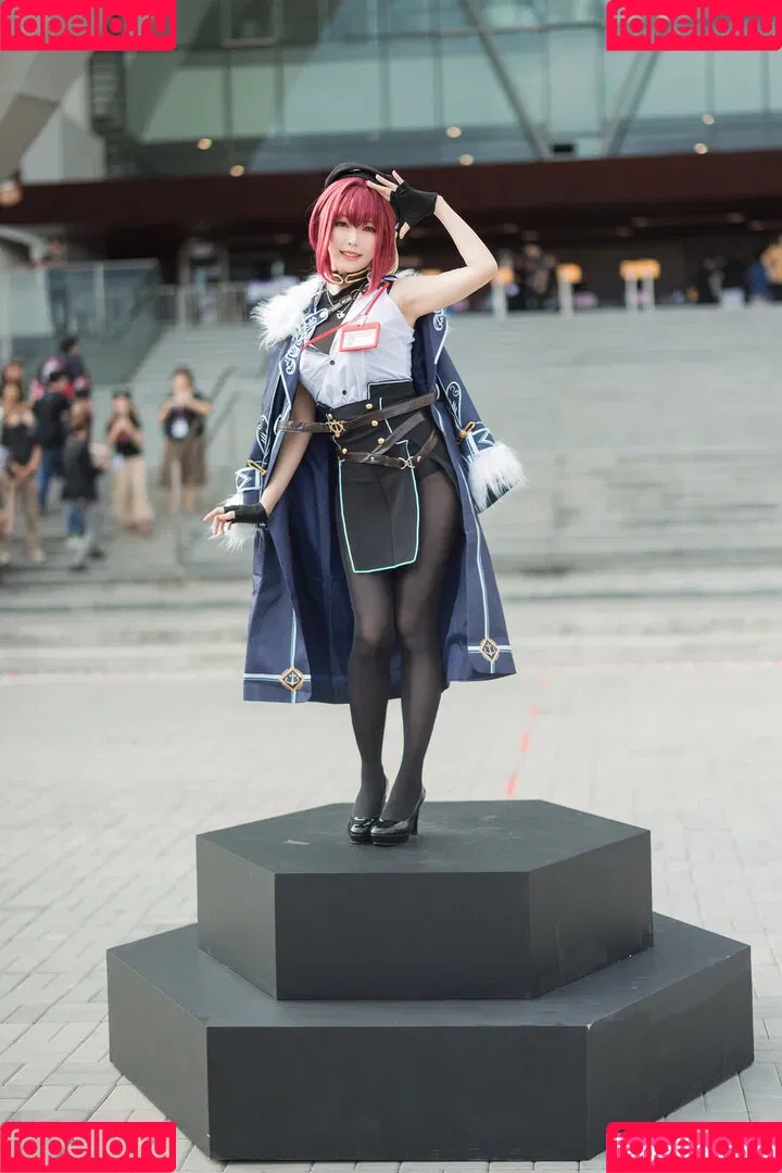 Ely Cosplay / Ely_eee / eeelyeee Onlyfans Photo Gallery 