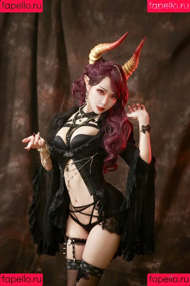 Ely Cosplay / Ely_eee / eeelyeee Onlyfans Photo Gallery 