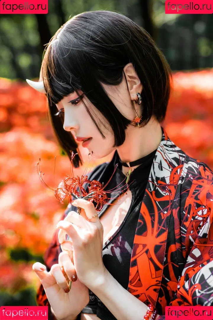 Ely Cosplay / Ely_eee / eeelyeee Onlyfans Photo Gallery 