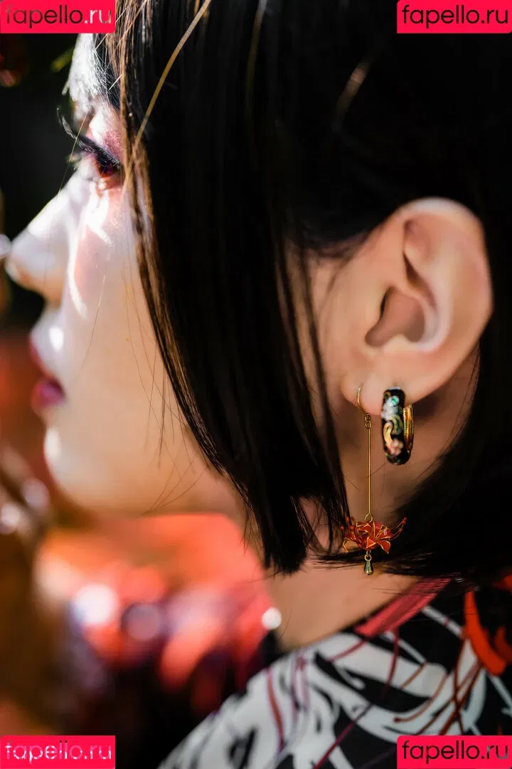 Ely Cosplay / Ely_eee / eeelyeee Onlyfans Photo Gallery 