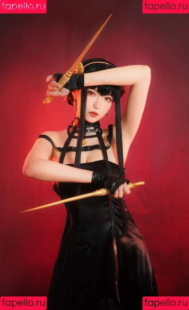 Ely Cosplay / Ely_eee / eeelyeee Onlyfans Photo Gallery 